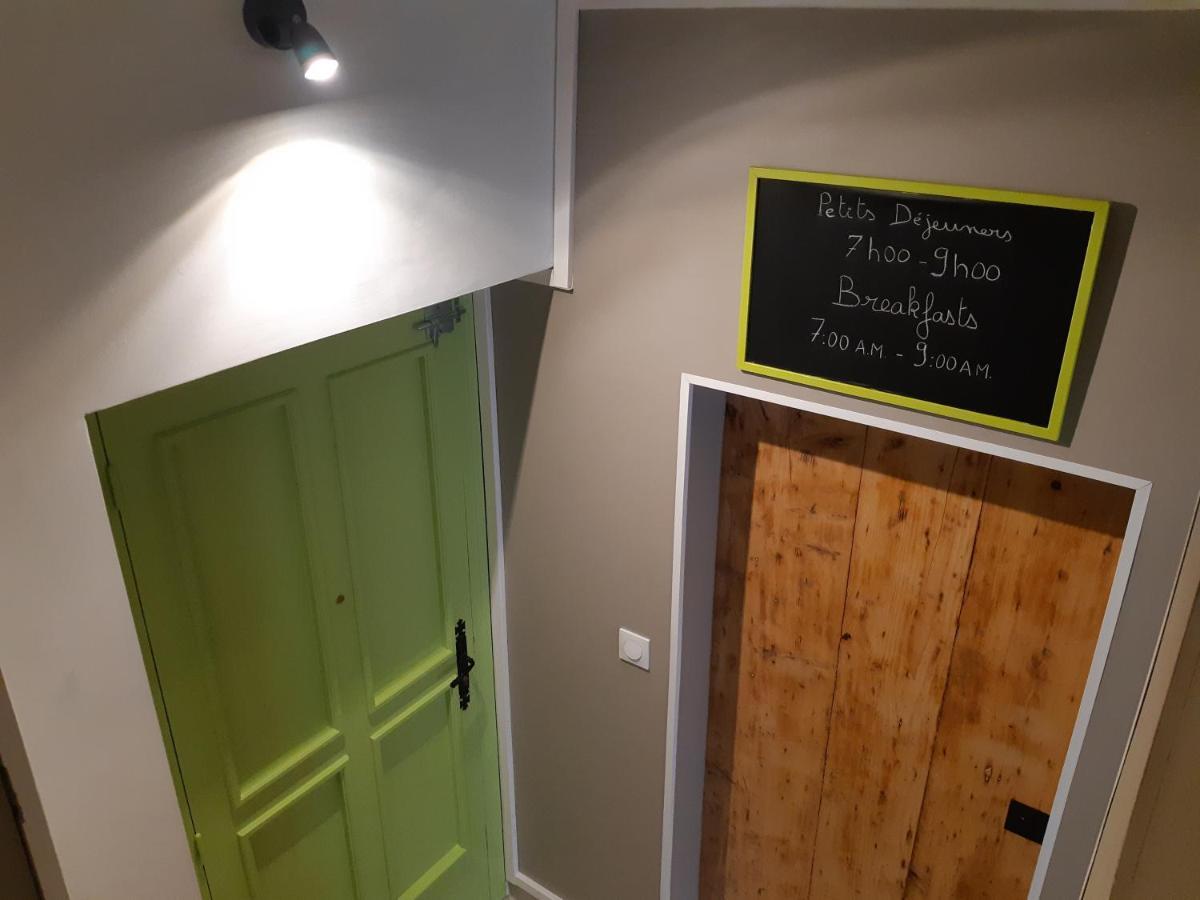 نيم Suite Privee Bed And Breakfast المظهر الخارجي الصورة