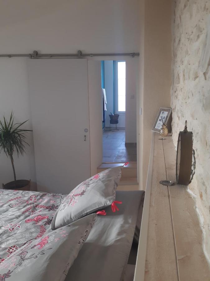 نيم Suite Privee Bed And Breakfast المظهر الخارجي الصورة