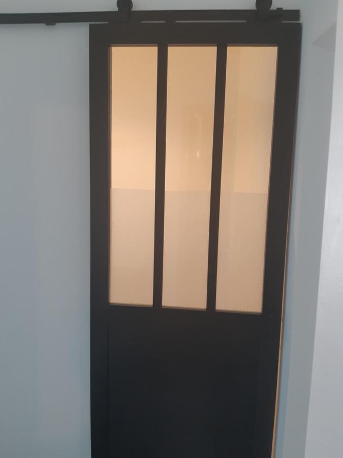 نيم Suite Privee Bed And Breakfast المظهر الخارجي الصورة