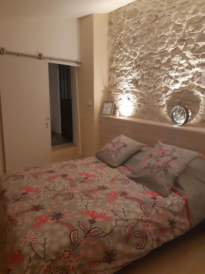 نيم Suite Privee Bed And Breakfast المظهر الخارجي الصورة